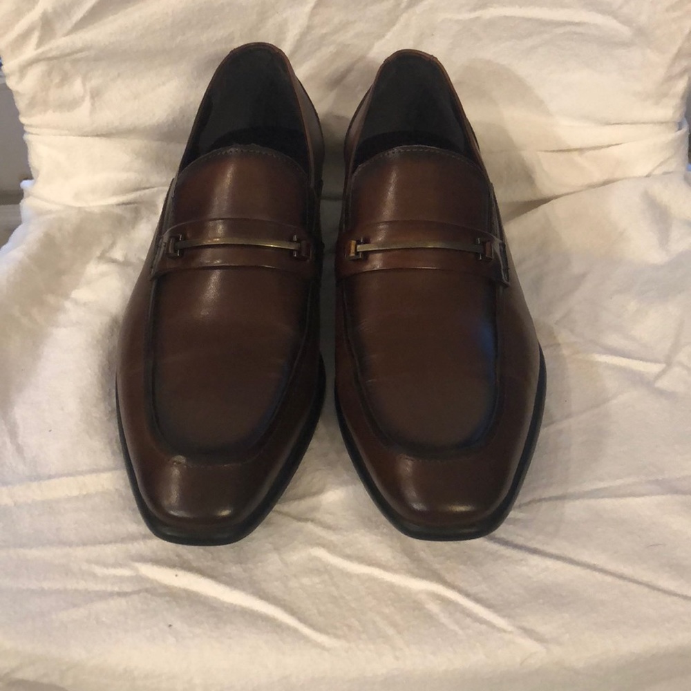 Full grain leather Kenneth Cole loafers
